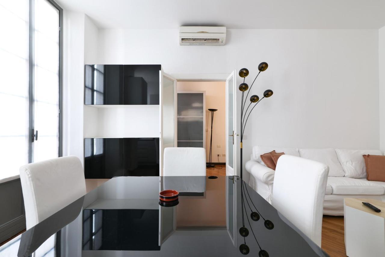 Charming San Babila Apt. Milano Esterno foto